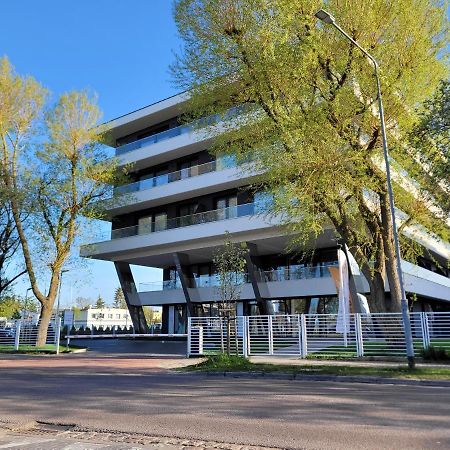 Baltic Marina Residence 19 Z Parkingiem, Jacuzzi, Sauna I Silownia Kołobrzeg Exteriör bild